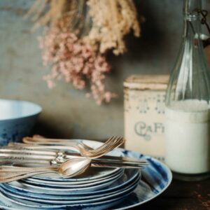 Assiettes collection ligne bleue – Différentes tailles
